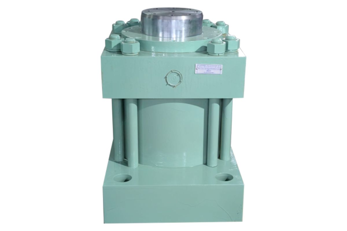 Hydrotesting Cylinders